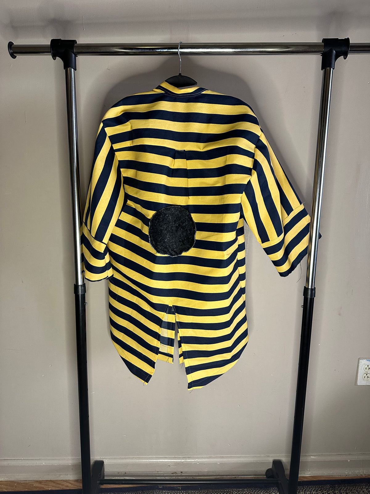 (A)XL BEE SHELL